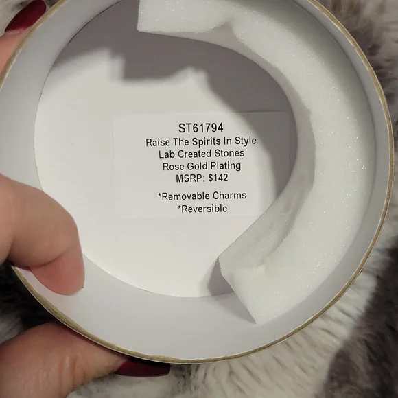 FREE OG W/purchase - Chic Gold and Black Bracelet Trio - Picture 2 of 2